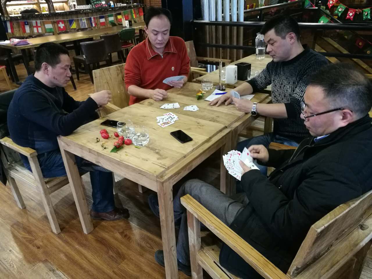 620390216472334409 620390216472334409